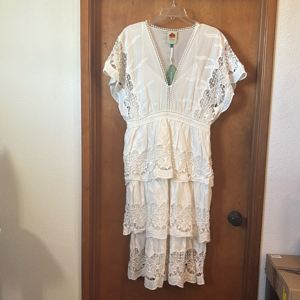 NWT FARM RIO OFF-WHITE RICHELIER MIDI DRESS